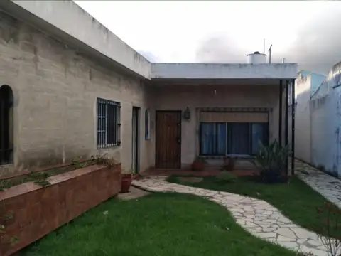 Casa en Venta en Loma Hermosa, Partido de Tres de Febrero