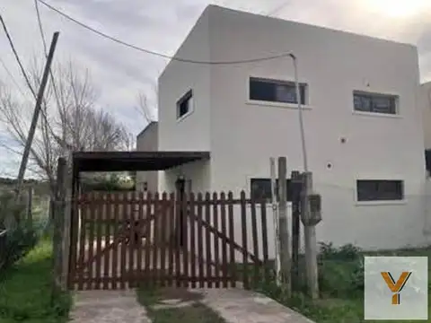 Casa en Venta en City Bell, Partido de La Plata