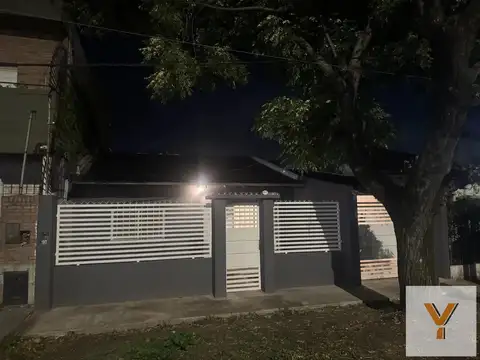 Casa en Venta en Longchamps, Partido de Almirante Brown