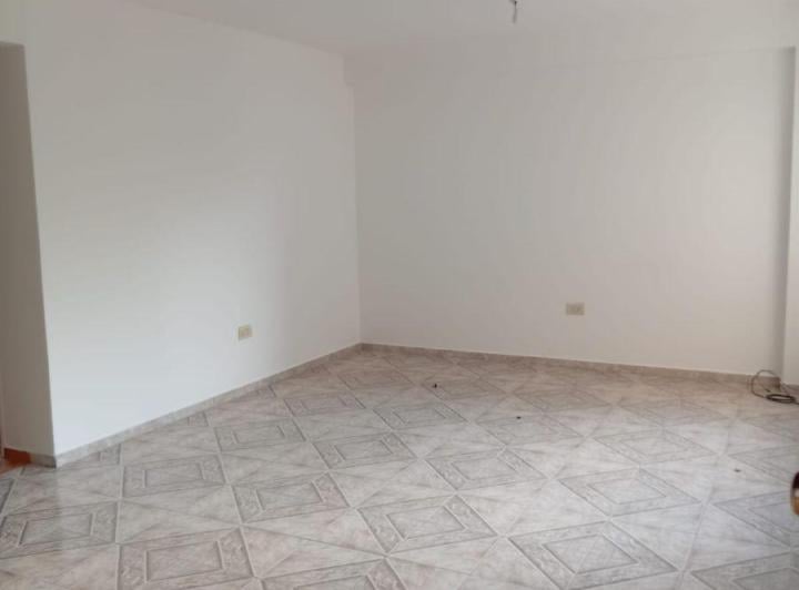 Departamento · 60m² · 2 Ambientes · 1 Cochera