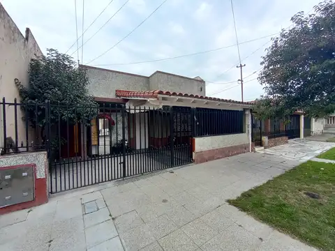 Casa en Venta en Villa Dominico, Partido de Avellaneda