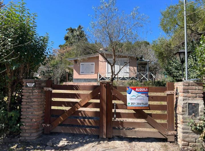 Casa · 750m² · 2 Ambientes · 1 Cochera
