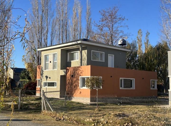 Casa · 1000m² · 5 Ambientes