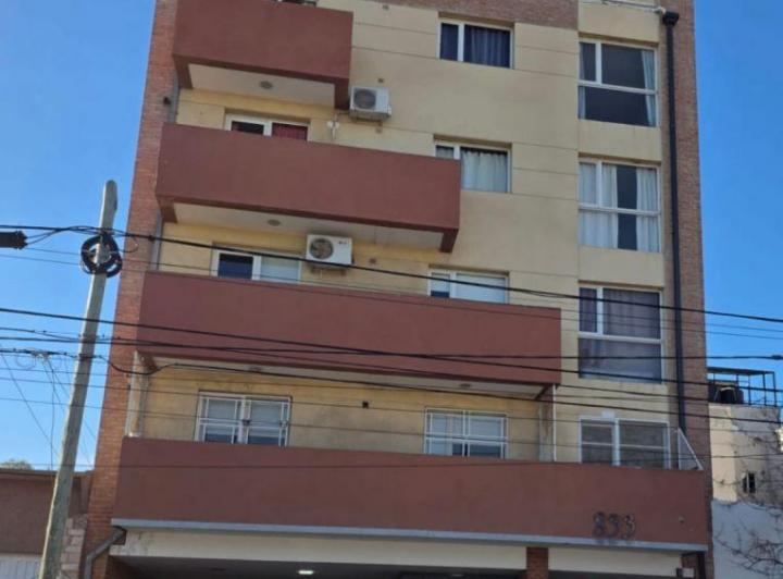 Departamento · 83m² · 3 Ambientes · 1 Cochera
