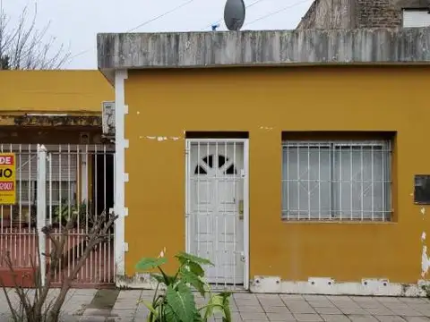 Casa en Venta en Glew, Partido de Almirante Brown