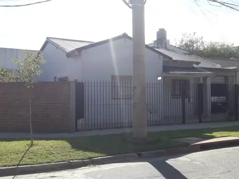 Casa en Venta en Castelar, Partido de Morón