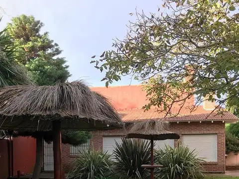Casa en Venta en Los Pinos, Miramar