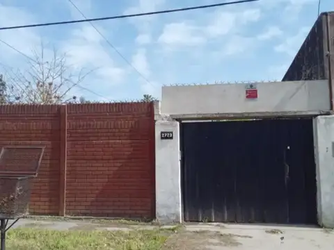 Casa en Venta en Los Hornos, La Plata