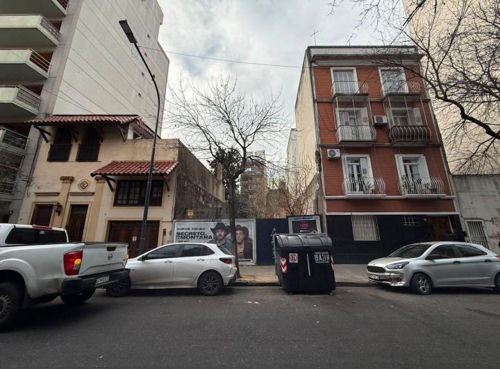 Terreno · 182m²