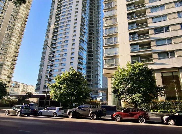Departamento · 77m² · 2 Ambientes · 1 Cochera