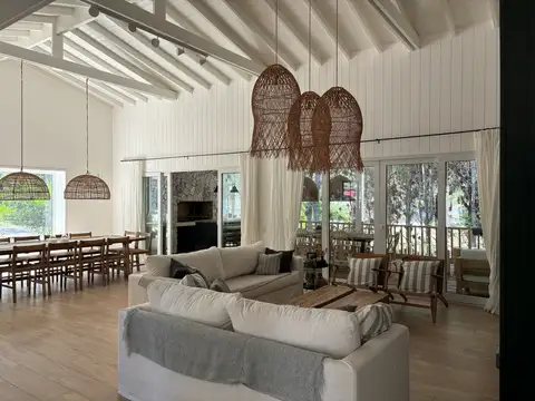 Casa en Venta en Barrio Cerrado Costa Esmeralda, Countries y Barrios Cerrados en Pinamar