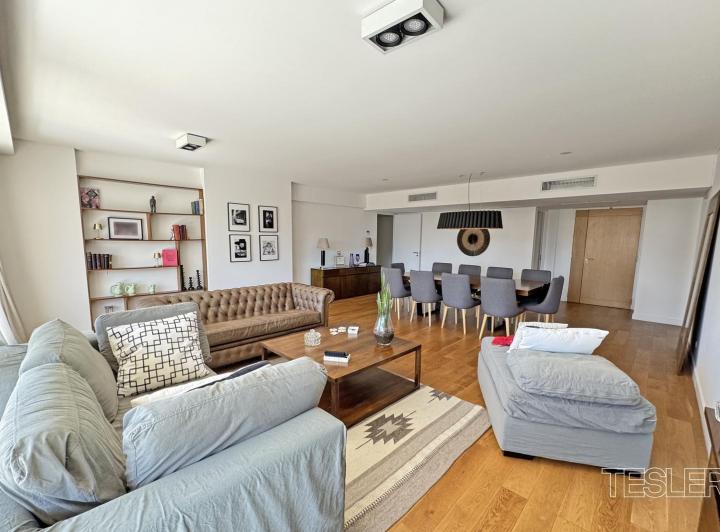 Departamento · 239m² · 5 Ambientes · 2 Cocheras