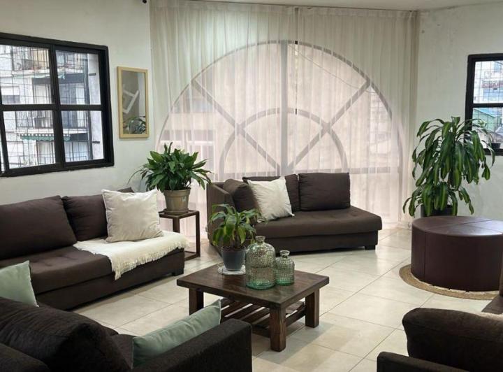 Departamento · 140m² · 5 Ambientes
