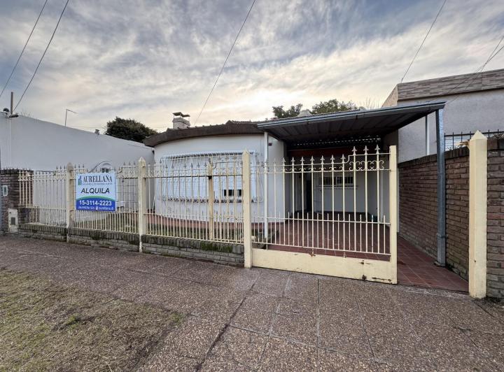 Casa · 95m² · 3 Ambientes · 1 Cochera