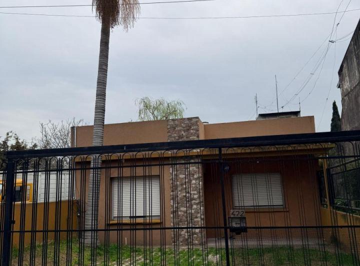 Casa · 90m² · 3 Ambientes · 1 Cochera