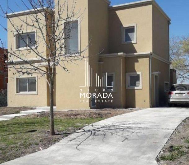 Casa · 170m² · 5 Ambientes · 2 Cocheras