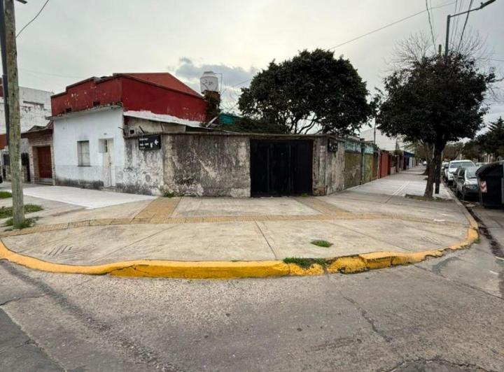 Casa · 140m² · 5 Ambientes · 1 Cochera