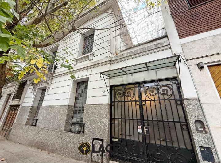 Casa · 189m² · 5 Ambientes · 1 Cochera