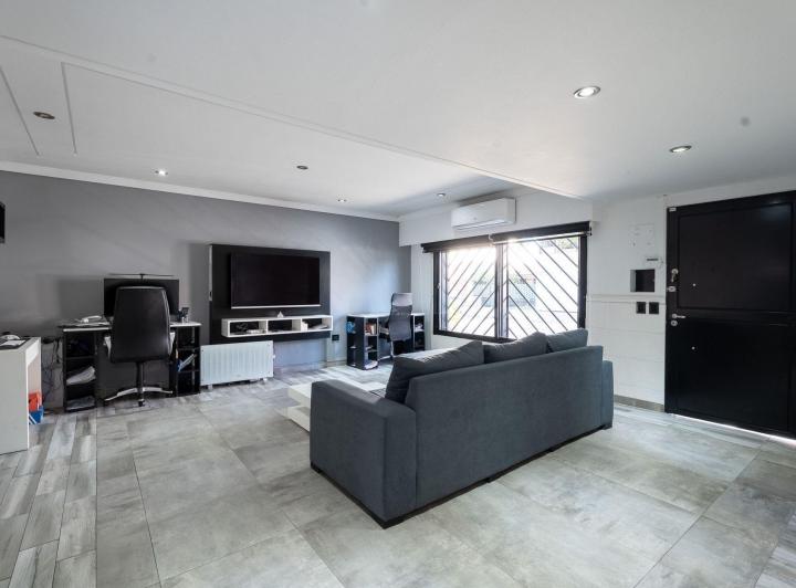 Casa · 130m² · 4 Ambientes · 1 Cochera