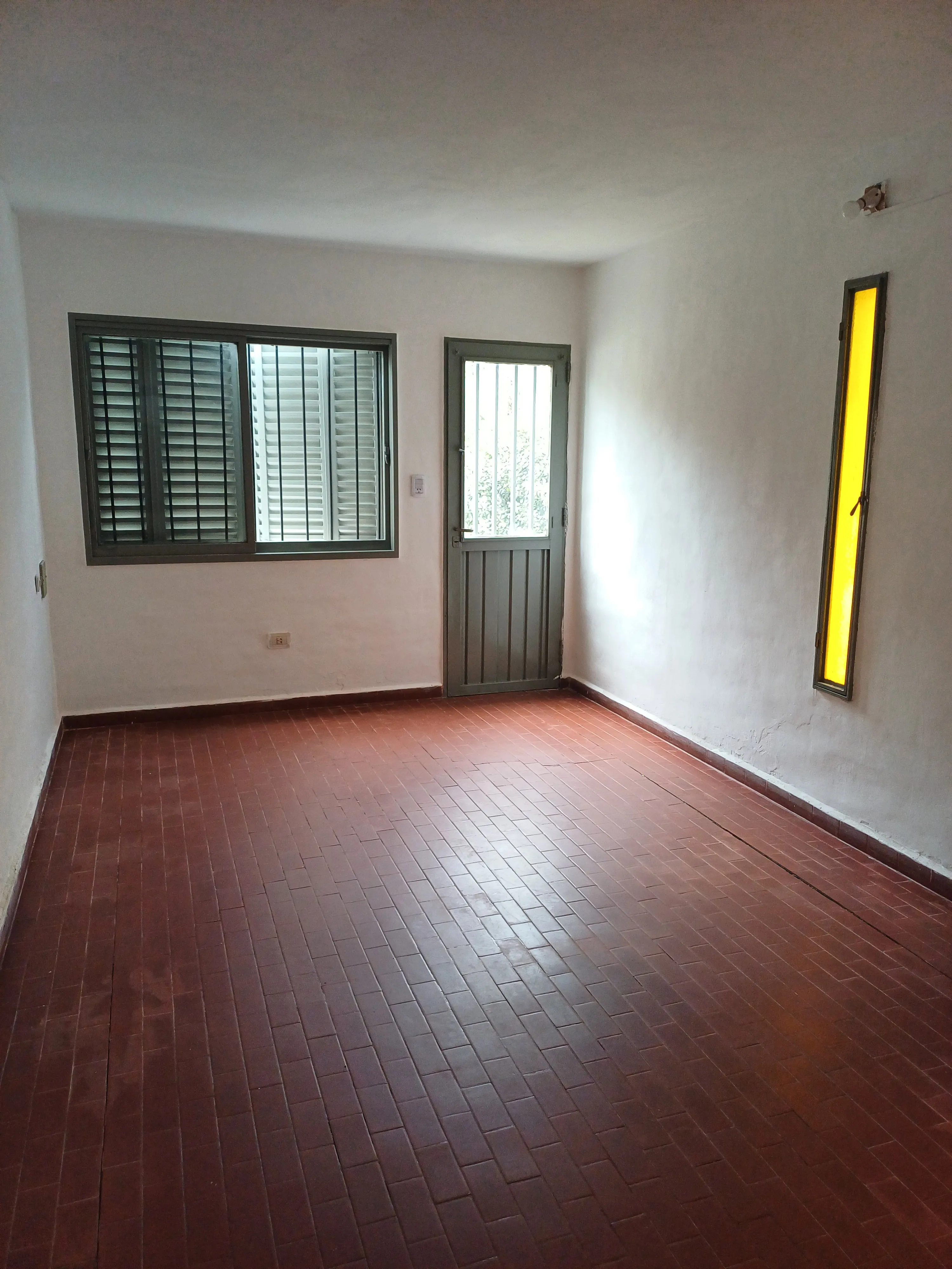 Bv LOS INGLESES AL 6100 - sin expensas - dpto - se alquila