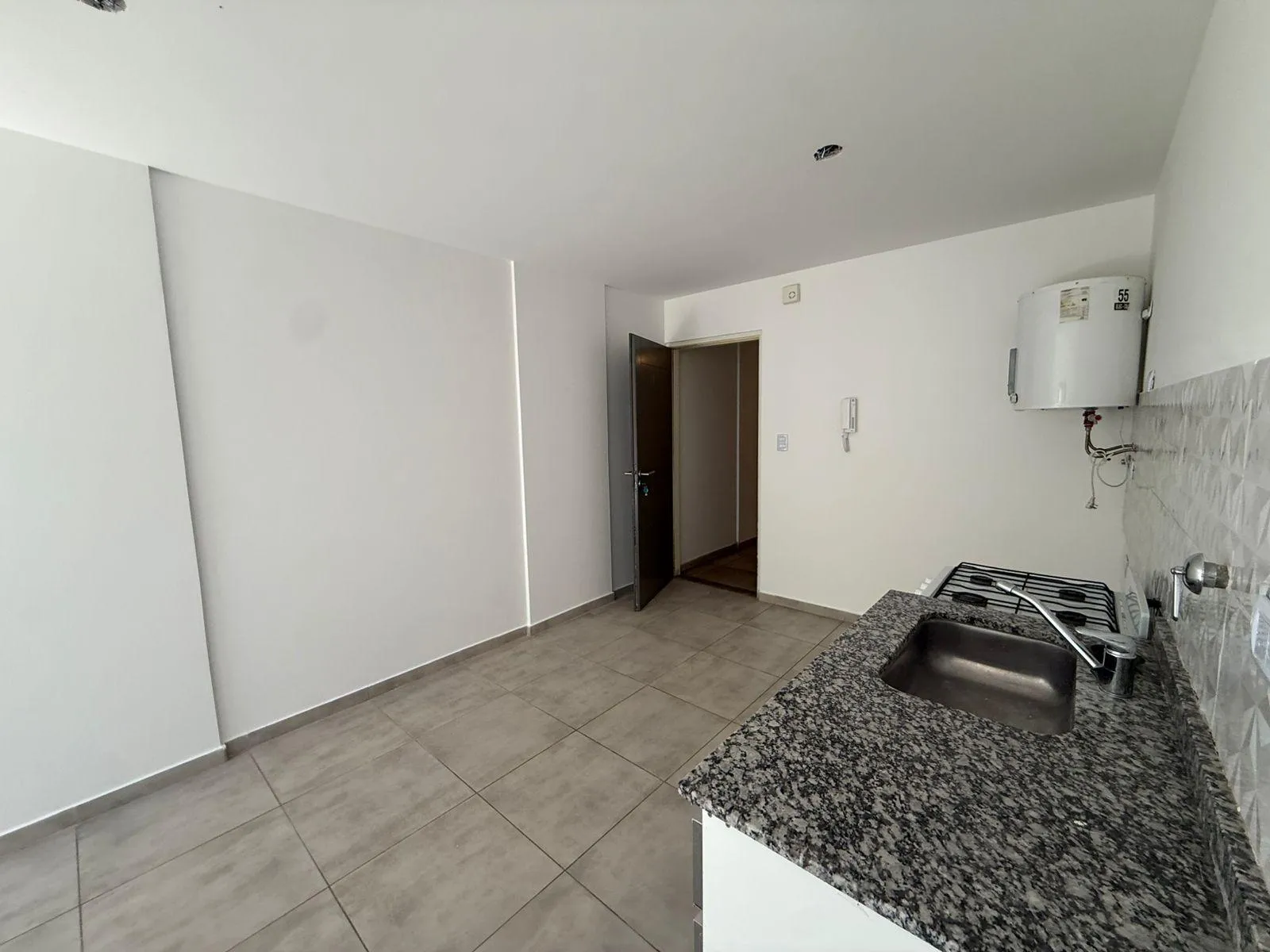 Departamento - Duarte Quiros al 1000