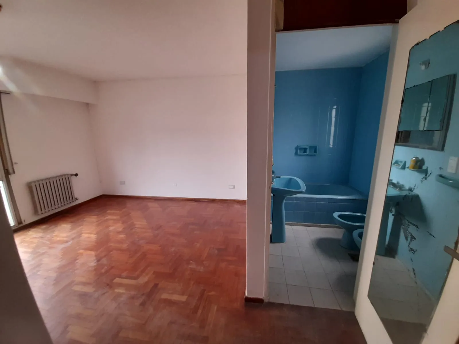 PISO DE 3 DORMITORIOS CON BALCON EN ZONA CENTRO