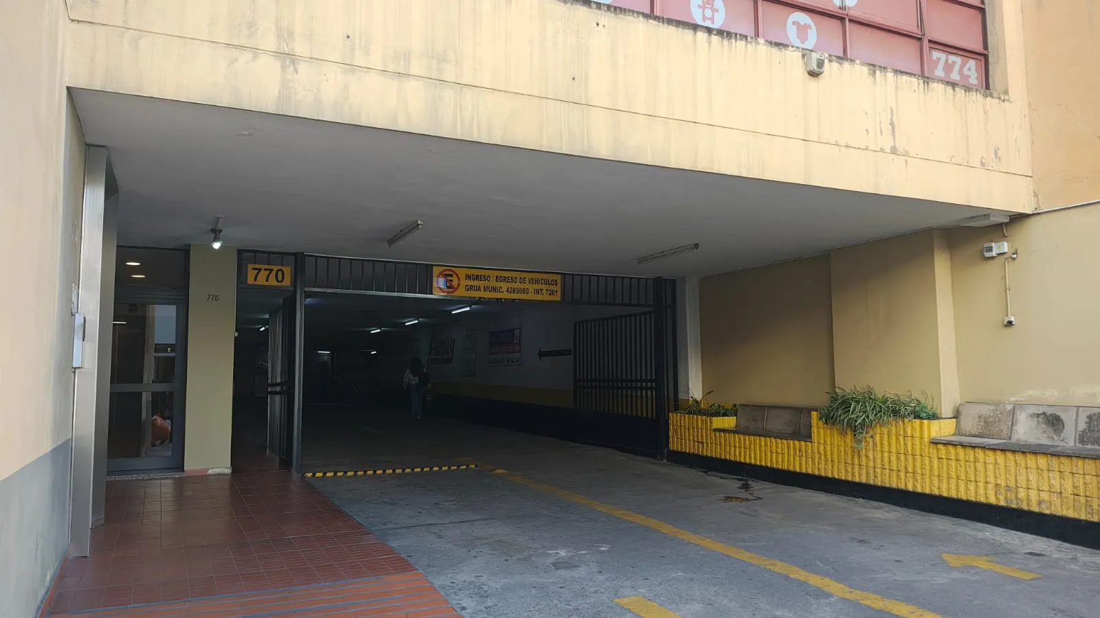 Venta Cochera Cubierta gran ubicacion Centro 9 de Julio !!