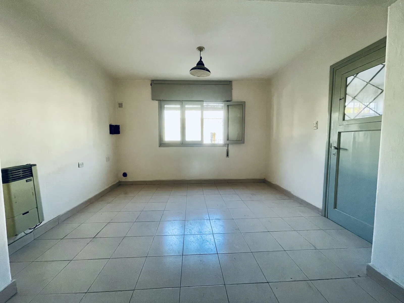 CASA EN VENTA 2 DORM + PLANOS