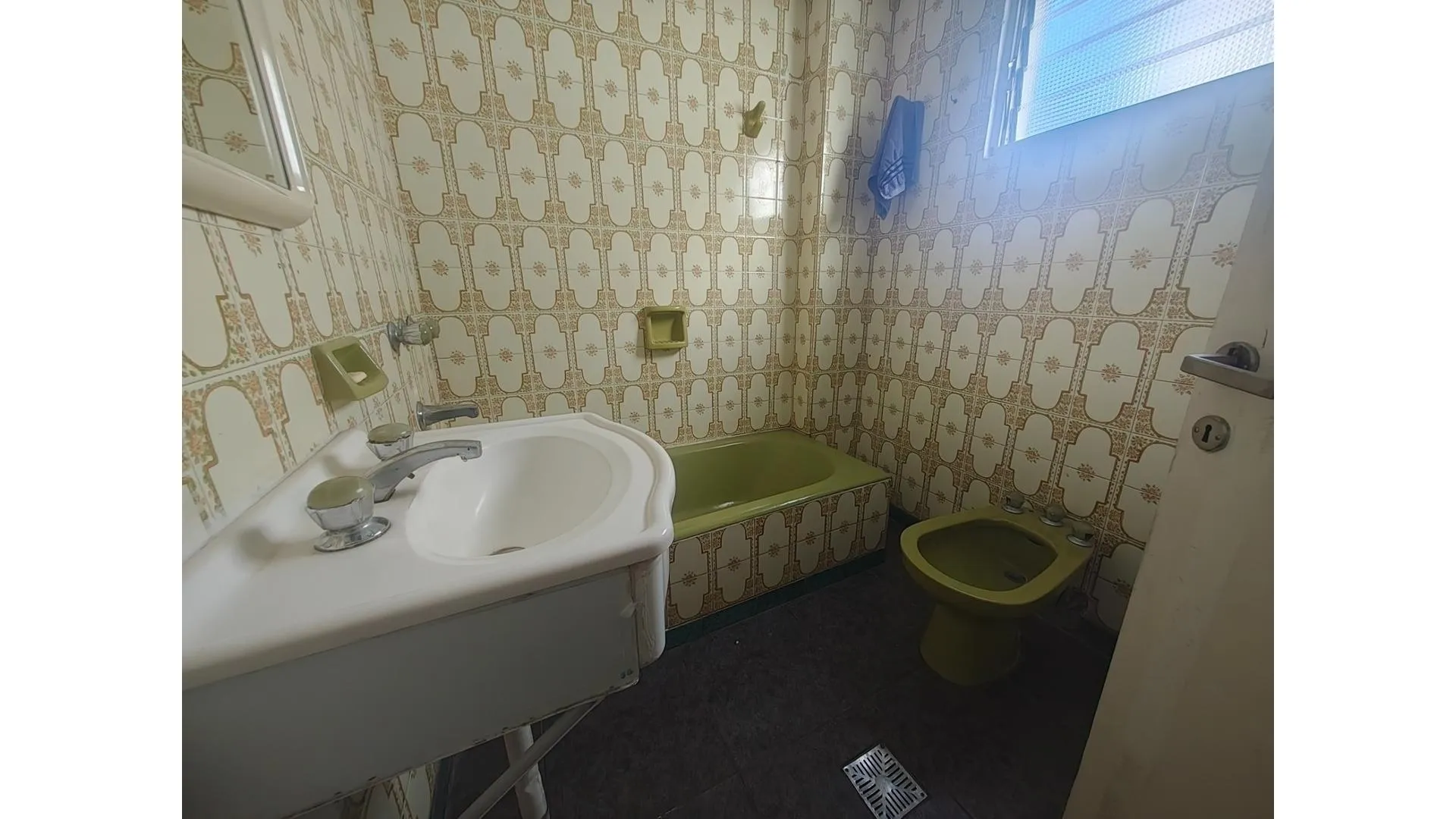 Departamento en venta de 2 ambientes en San Isidro