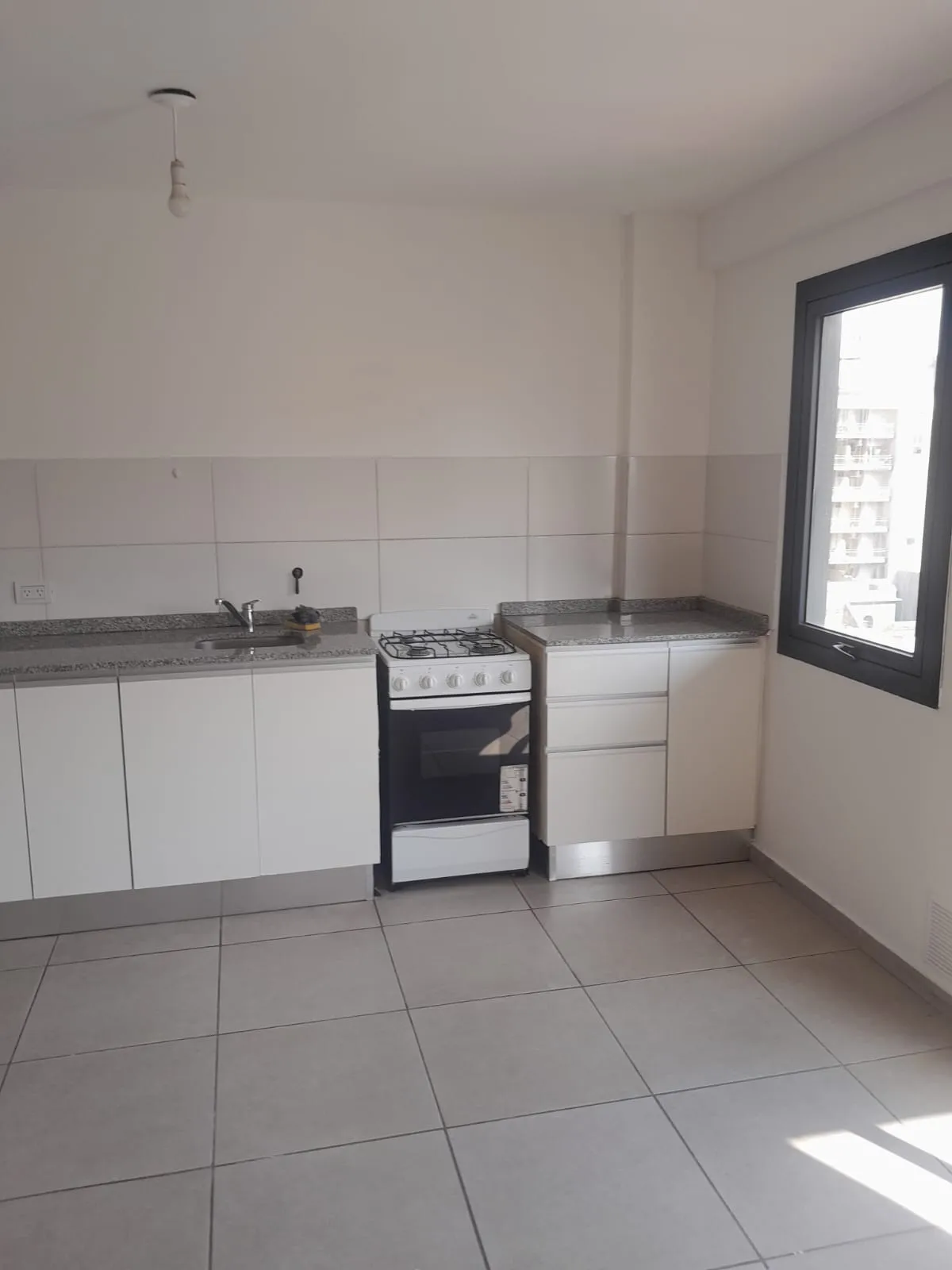 AAAlquilo Sucre 55. Dpto 1 dorm. C/BALCON $530000