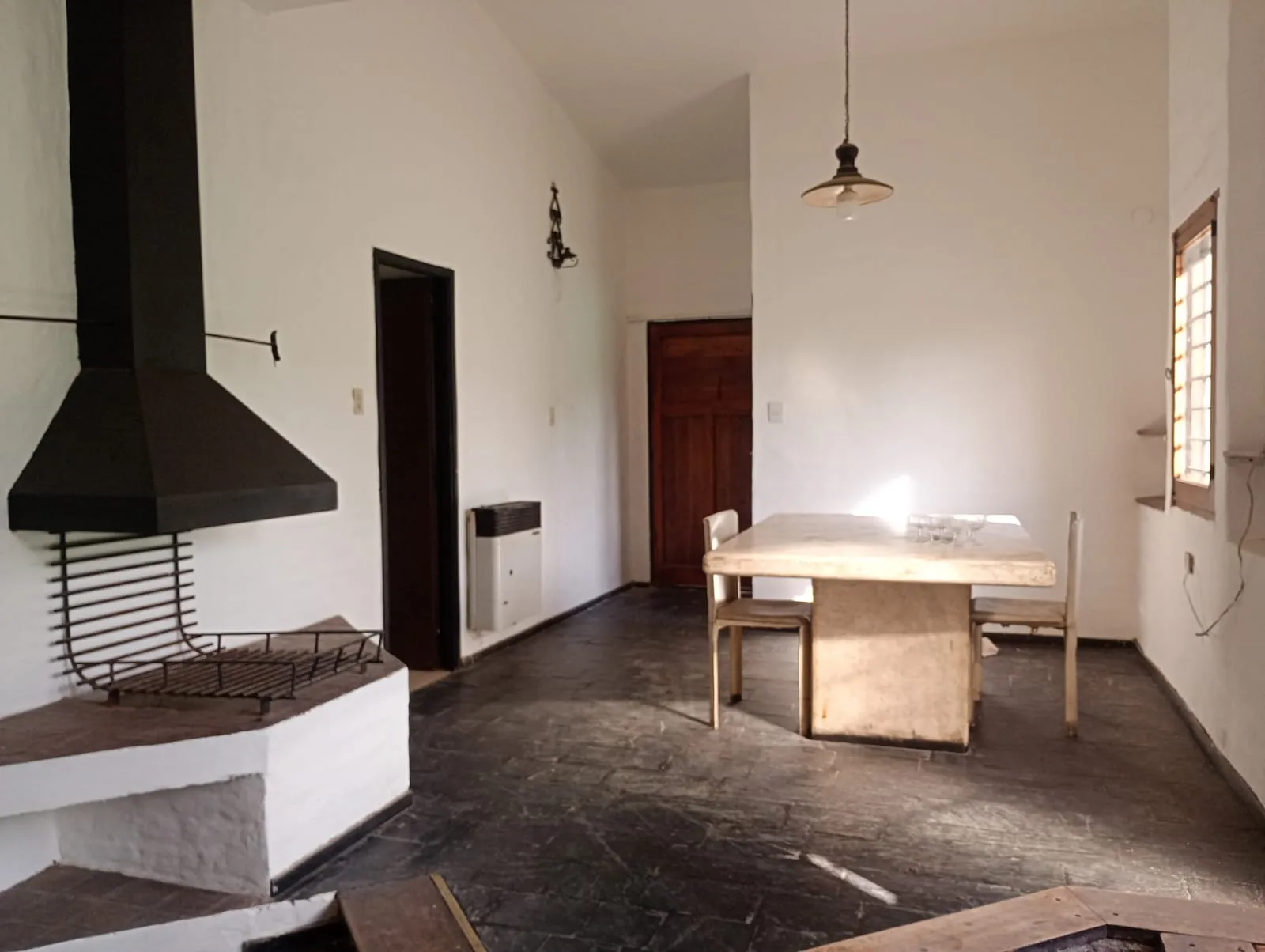 Casa amplia de 3 dormitorios