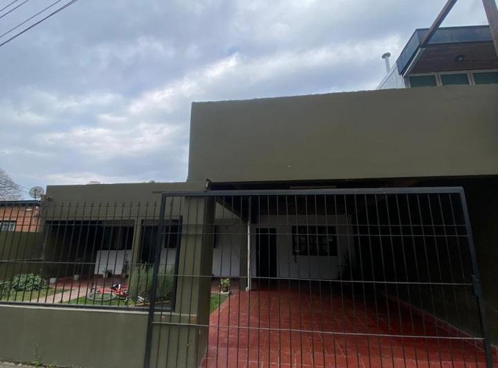 Casa · 3 Dormitorios