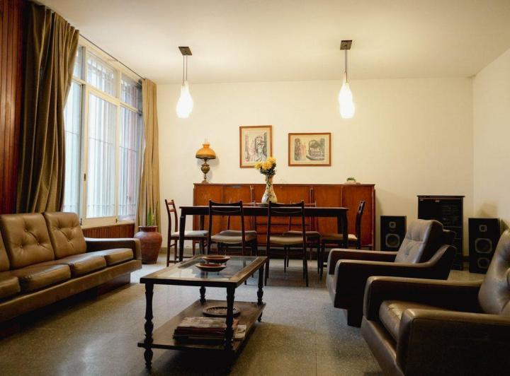 Casa · 150m² · 8 Ambientes