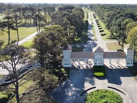 Terreno en Venta en Los Pinares Country Club, Countries y Barrios Cerrados en Exaltación de la Cruz