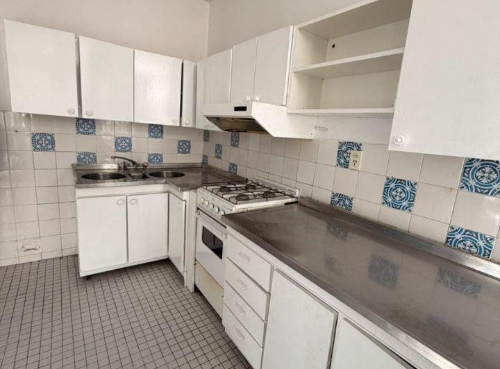 Departamento · 90m² · 5 Ambientes · 1 Cochera