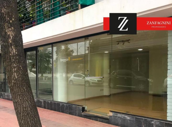 Local comercial · 75m² · 4 Ambientes