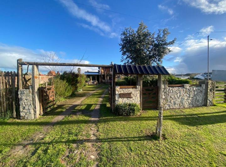 Casa · 95m² · 3 Ambientes · 1 Cochera