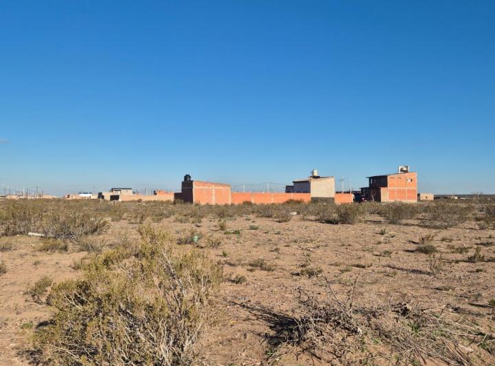 Terreno · 600m²