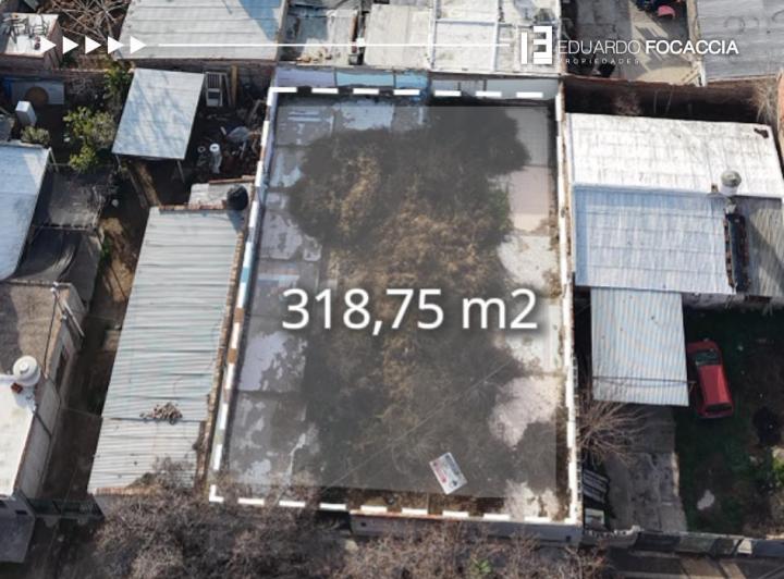 Terreno · 318m²