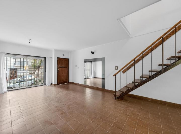 PH · 93m² · 4 Ambientes · 1 Cochera