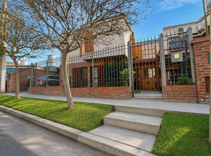PH · 69m² · 6 Ambientes · 3 Cocheras