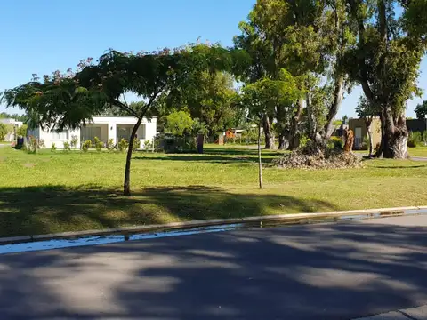 Terreno en Venta en Pilar del Este - Santa Emilia, Countries y Barrios Cerrados en Pilar