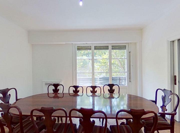 Departamento · 220m² · 7 Ambientes · 2 Cocheras