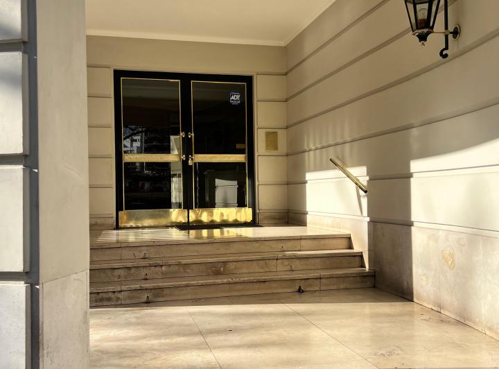 Departamento · 256m² · 5 Ambientes · 1 Cochera