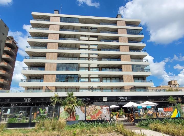 Departamento · 90m² · 2 Dormitorios · 1 Cochera