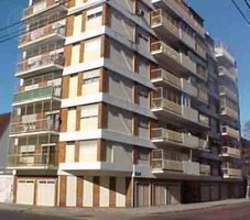 Departamento · 50m² · 3 Ambientes · 1 Cochera