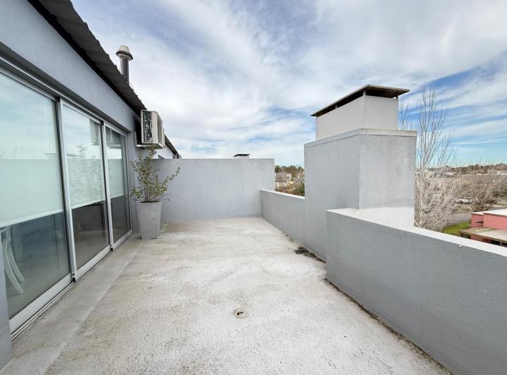 Departamento · 140m² · 3 Ambientes · 1 Cochera