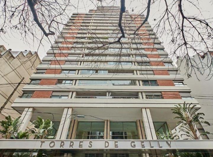 Departamento · 237m² · 4 Ambientes · 1 Cochera