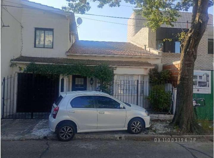 Casa · 190m² · 4 Ambientes · 1 Cochera