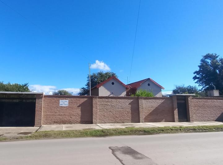 Casa · 400m² · 5 Dormitorios